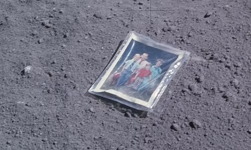 Chuyen phi hanh gia dat anh gia dinh tren Mat trang-Hinh-2