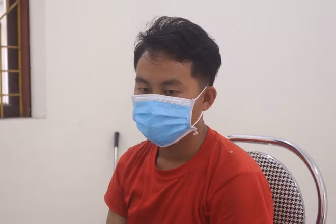 Di nha nghi voi tinh nhan, co gai bi ban sang Trung Quoc