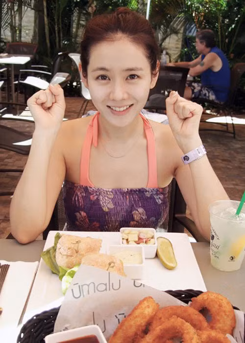 Son Ye Jin ngày càng trẻ ra theo thời gian. Ảnh: FBNV