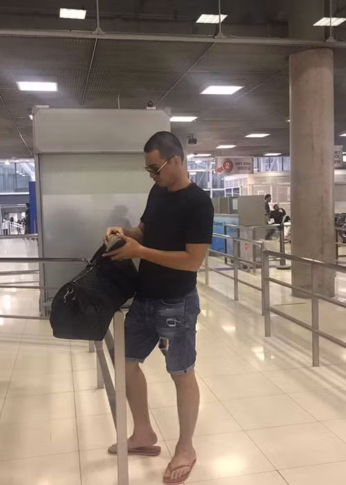 Quách Ngọc Ngoan tiết lộ sở thích đi dép lào.