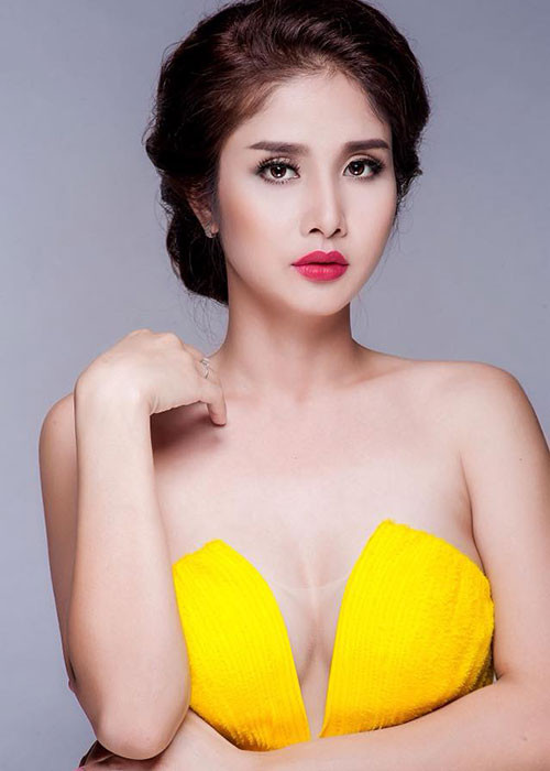 Nữ diễn viên Thảo Trang sở hữu vòng một đầy đặn sau khi phẫu thuật thẩm mỹ.