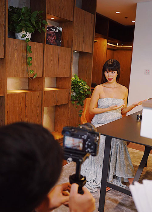  Hot Face sao Việt 24h: Hà Anh gấp rút làm việc để có thể dành toàn bộ tháng cuối của thai kỳ cho việc nghỉ ngơi, thư giãn.