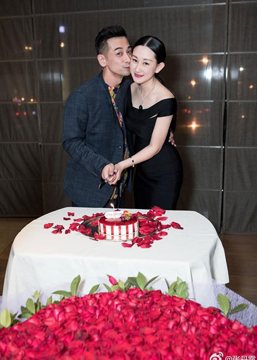 Triệu Văn Trác tổ chức sinh nhật lãng mạn cho bà xã. Ảnh: Weibo
