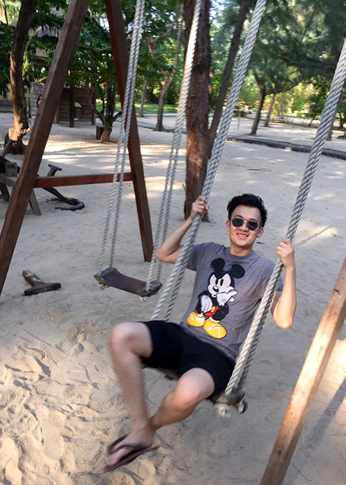 Dương Triệu Vũ tâm sự nhờ có sự lạc quan, anh đã vượt qua nhiều khoảng thời gian trầm cảm đến vô vọng.