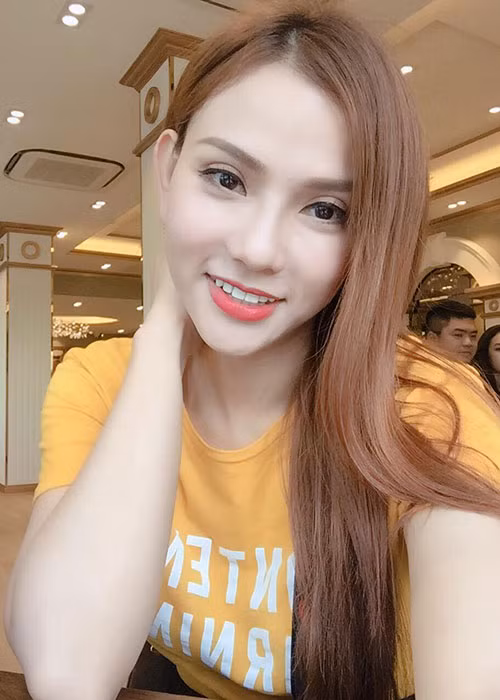 Bà mẹ đơn thân Thu Thủy ngày càng đẹp mặn mà.