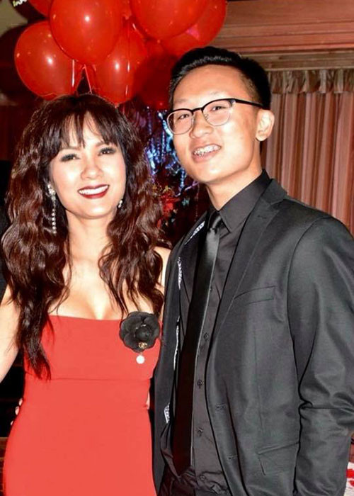  Hot Face sao Việt 24h: Con trai út của Hoa hậu Kiều Khanh đón sinh nhật lần thứ 18.