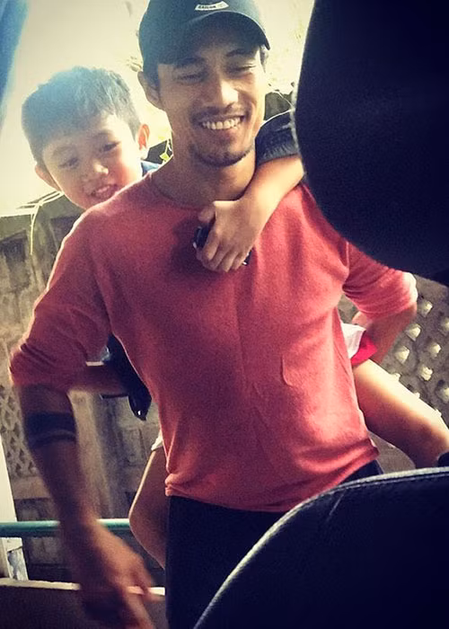 Sau khi cùng tham gia chương trình Bố ơi, mình đi đâu thế, Phạm Anh Khoa và con trai ngày càng thân thiết.