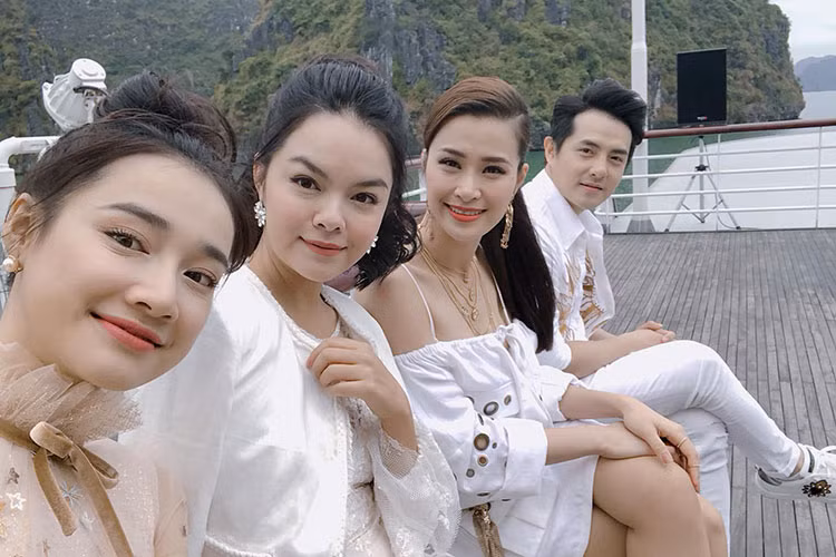 Hình ảnh Nhã Phương sau ồn ào của Trường Giang khiến nhiều cư dân mạng chú ý. Ảnh: FBNV