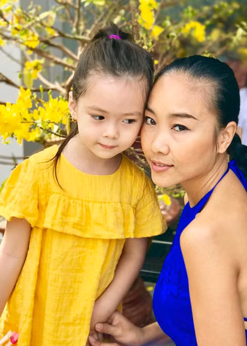 Theo tiết lộ của Đoan Trang, bé Sol ngoan ngoãn, sống tình cảm.