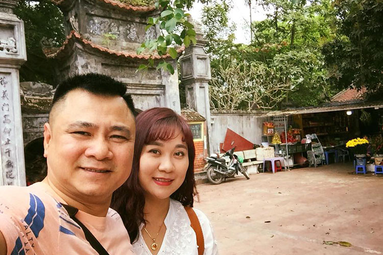 Tự Long than thở anh bị chê tăng cân.