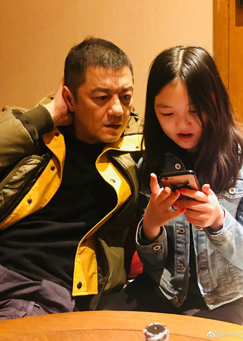 Nhiều khán giả mong nam diễn viên Lý Á Bằng sớm tìm được bến đỗ bình yên sau khi ly hôn Vương Phi. Ảnh: Weibo