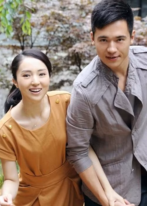 Trước khi bị bắt giữ, Cao Vân Tường cùng vợ sang Australia đóng phim, sau đó vợ của anh về nước trước. Ảnh: QQ