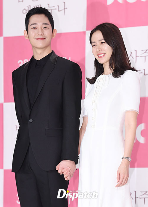 Tham gia "Chị đẹp mua cơm ngon cho tôi", Jung Hae In đốn tim fans bởi vẻ ngoài điển trai cùng tài năng diễn xuất tốt. Ảnh: Dispatch