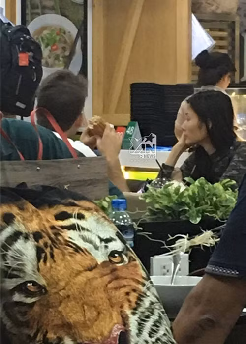 Mới đây, Hoàng Thùy bất ngờ tiết lộ cô và bạn trai ngoại quốc đã chia tay do khoảng cách địa lý. Ảnh: Yan