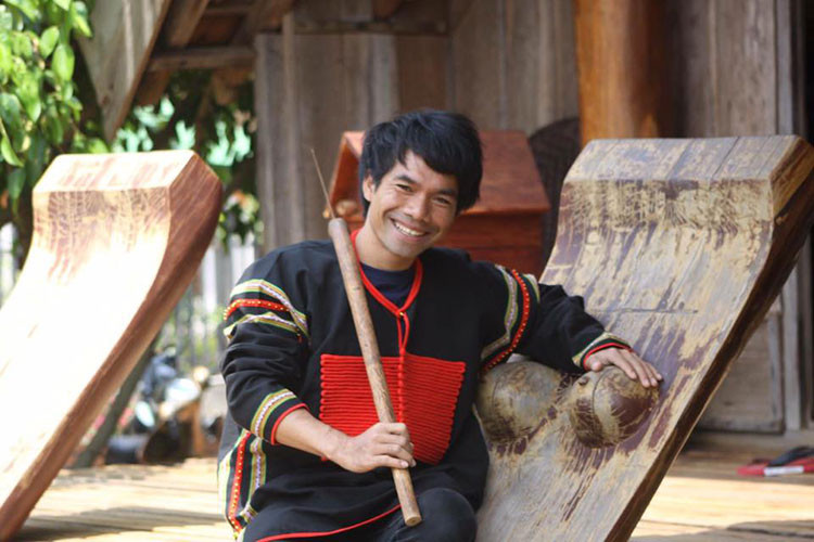 Cuộc sống đời thường của Ya Suy đã trở lại bình yên sau sóng gió đời tư. Ảnh: FBNV