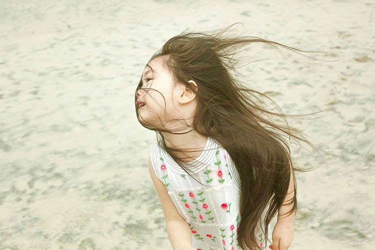 Bé Sol chào đời vào tháng 4/2014, là con gái của Đoan Trang và doanh nhân gốc Thụy Điển Johan Wicklund.