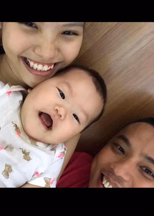 Chia sẻ về ông xã, Khánh Linh tiết lộ cô được chồng cưng chiều, anh luôn nói những lời ngọt ngào. Ảnh: FBNV