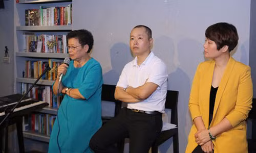 Gia đình nhạc sĩ An Thuyên. Ảnh: VOV