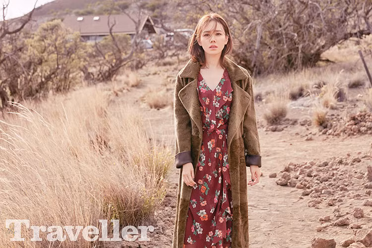 Son Ye Jin từng vướng nghi vấn hẹn hò Kim Nam Gil nhưng cô một mực phủ nhận.