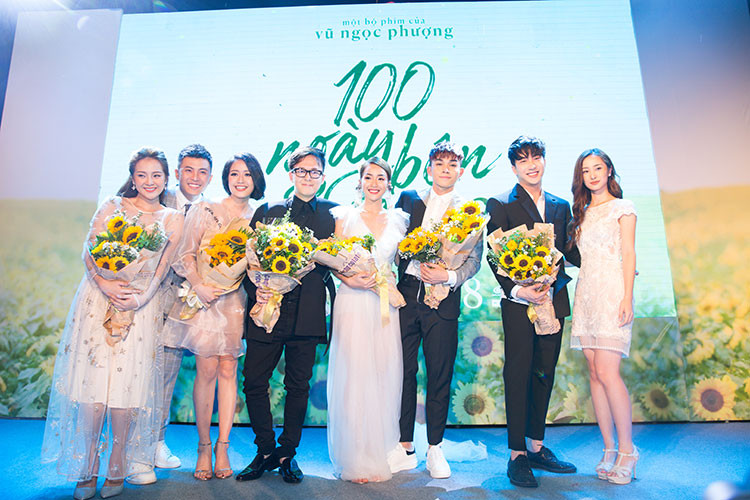 Bộ phim "100 ngày bên em" dự kiến khởi chiếu trên toàn quốc từ ngày 25/4 tới đây.