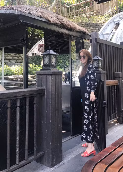 Quế Vân vui vẻ sau ồn ào với Trường Giang là một trong những tin tức sao Việt trong ngày 5/4.