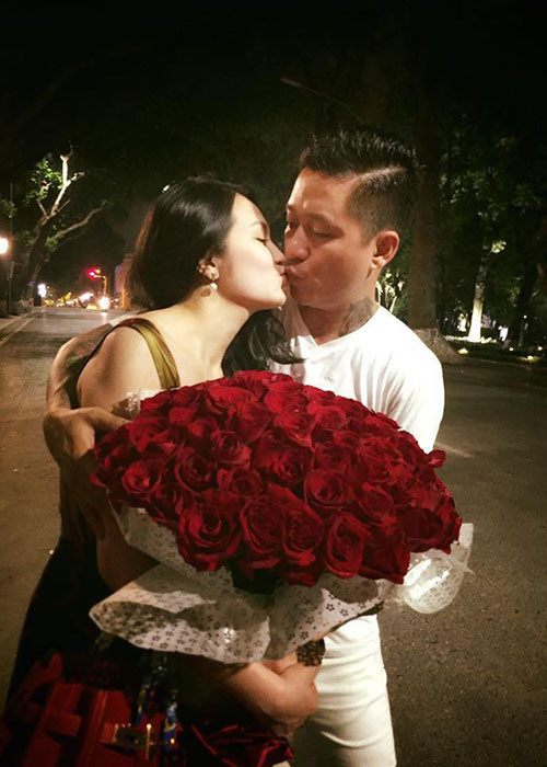 Từ anh chàng đào hoa, sau khi lấy vợ, Tuấn Hưng đã trở thành người đàn ông của gia đình.