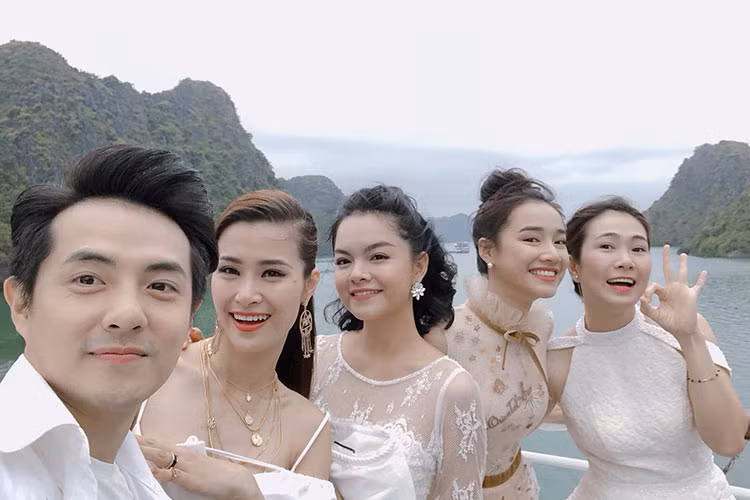 Vốn kín tiếng, Nhã Phương gần như giữ im lặng kể từ khi Trường Giang vướng lùm xùm tình ái. Ảnh: FBNV