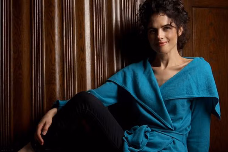 Không chỉ là một nữ kiến trúc sư nổi tiếng, Nerio còn sở hữu nhan sắc xinh đẹp. Ảnh: Dailymail