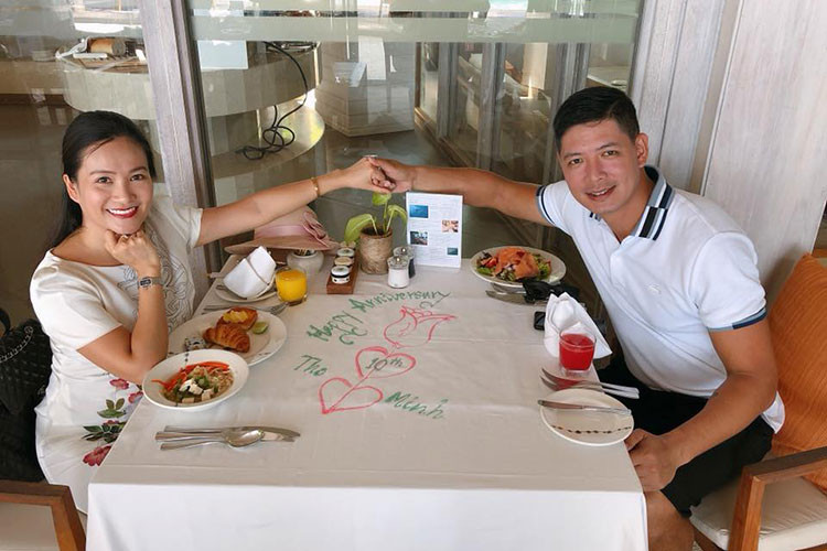 Vợ chồng Bình Minh - Anh Thơ đang tận hưởng kỳ nghỉ dưỡng ở Maldives.