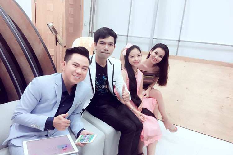 Gần đây, Ya Suy bất ngờ tuyên bố giải nghệ bởi bị mất giọng. Ảnh: FBNV