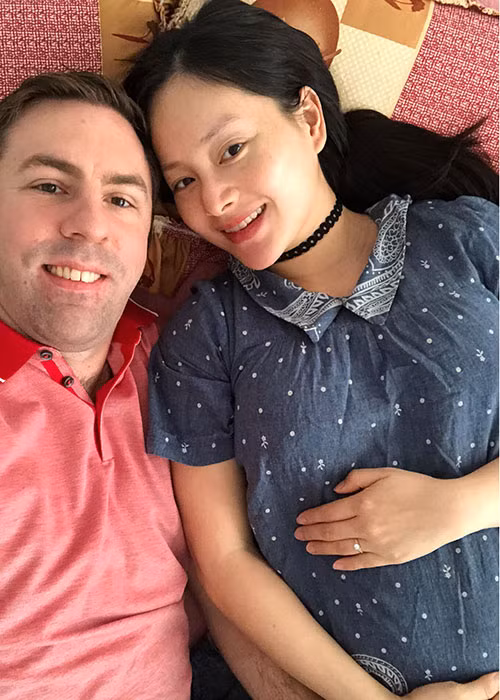 Lan Phương hiện mang bầu ở tháng thứ 8. Trước khi tìm được bến đỗ bình yên bên David, Lan Phương từng có đường tình duyên khá lận đận. Ảnh: FBNV