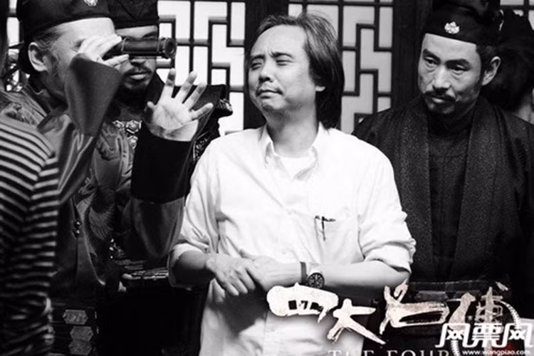 Nam đạo diễn bị tố tấn công tình dục Trịnh Sảng cũng từng gây tiếng vang với bộ phim "Tứ đại danh bổ" công chiếu năm 2012. Ảnh: QQ