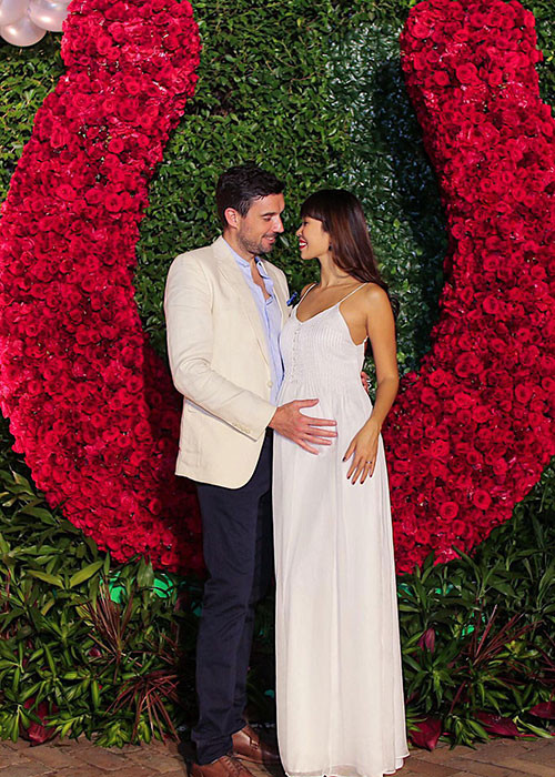 Sở hữu gu thời trang rất tinh tế, Hà Anh ghi điểm với fans khi luôn mặc đẹp thời kỳ bầu bí.