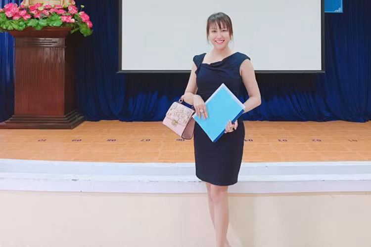 Phi Thanh Vân miệt mài với công việc kinh doanh.