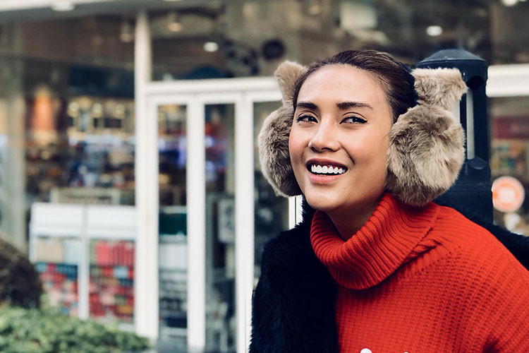 Với Võ Hoàng Yến, trước tin đồn là người thứ ba chen vào chuyện tình Hồ Ngọc Hà và Cường Đô la, cô phủ nhận. Hiện, Võ Hoàng Yến làm DJ sau khi giải nghệ. Ảnh: FBNV