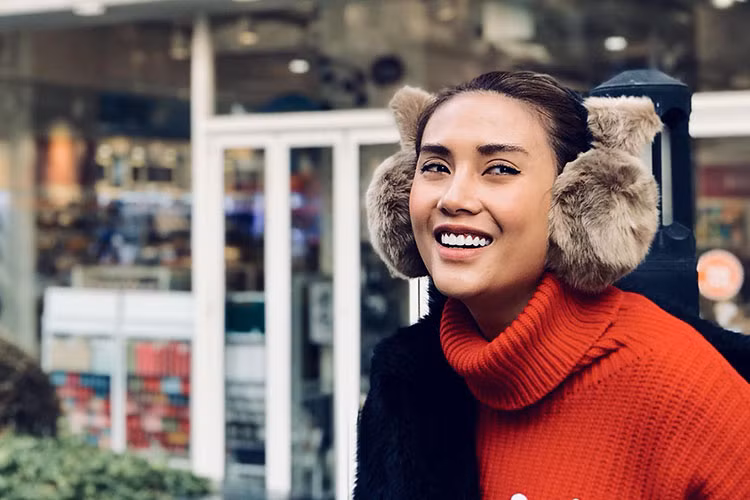 Với Võ Hoàng Yến, trước tin đồn là người thứ ba chen vào chuyện tình Hồ Ngọc Hà và Cường Đô la, cô phủ nhận. Hiện, Võ Hoàng Yến làm DJ sau khi giải nghệ. Ảnh: FBNV