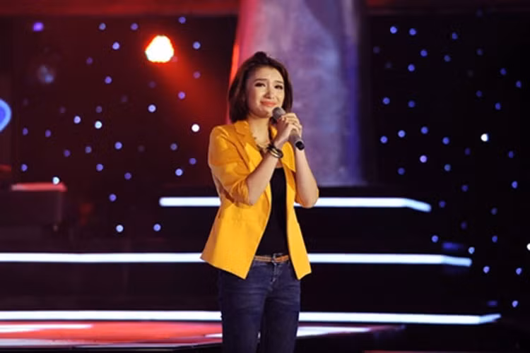 Như Quỳnh miệt mài đi hát nhưng không được sự chú ý. Năm 2012, cô quyết định tham gia The Voice. Ảnh: Giaoducvietnam