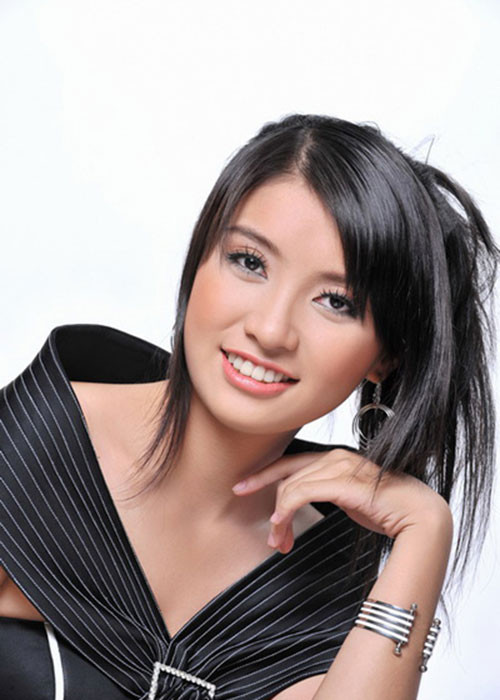 Tiêu Châu Như Quỳnh từng tham gia cuộc thi Tiếng ca học đường khi mới 17 tuổi. Ảnh: Muctim