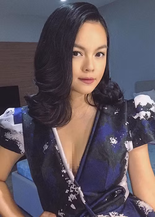 Hình ảnh "gái 2 con" Phạm Quỳnh Anh gợi cảm hút ánh nhìn khi tham gia một sự kiện giải trí.