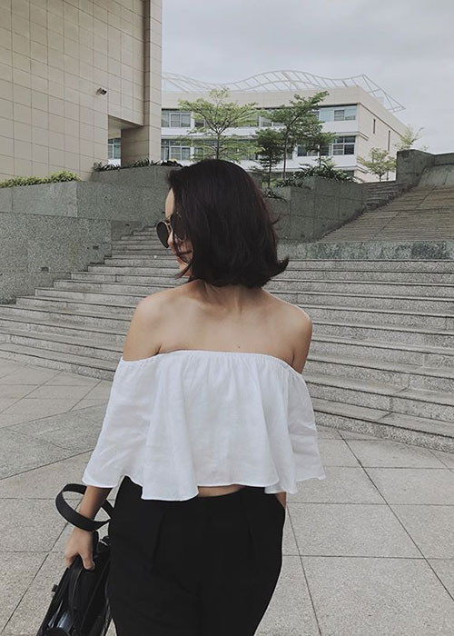 Phạm Quỳnh Anh được khen ngợi ngày càng đẹp mặn mà sau khi lấy chồng, sinh con.