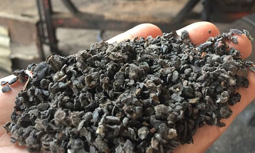 Bộ NN-PTNT quyết định thành lập Tổ công tác xác minh vụ phụ phẩm cà phê nhuộm đen bằng pin gây xôn xao dư luận thời gian qua.