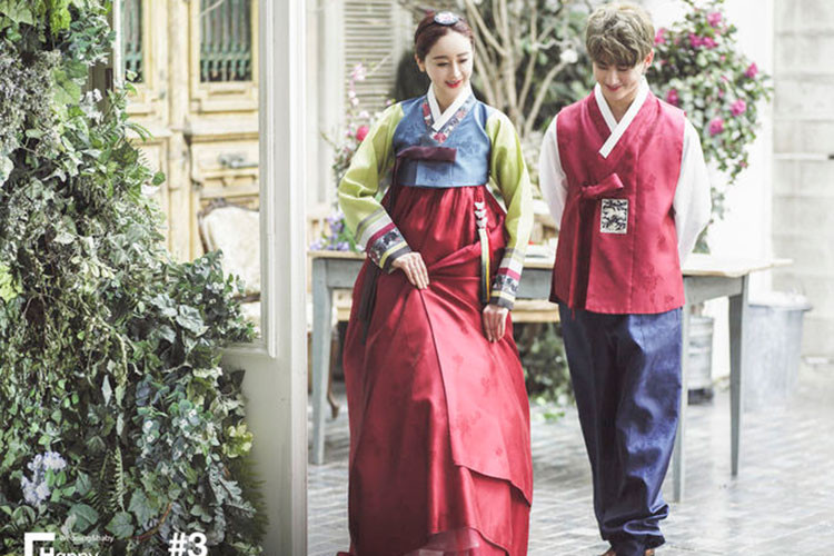 Trần Hoa yêu Ham So Won ngay từ cái nhìn đầu tiên và đã cầu hôn bạn gái sau 1 tháng hẹn hò. Ảnh: Osen