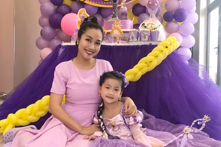 Ốc Thanh Vân tổ chức sinh nhật cho con gái Linh Đan là một trong những tin tức sao Việt trong ngày 7/4.