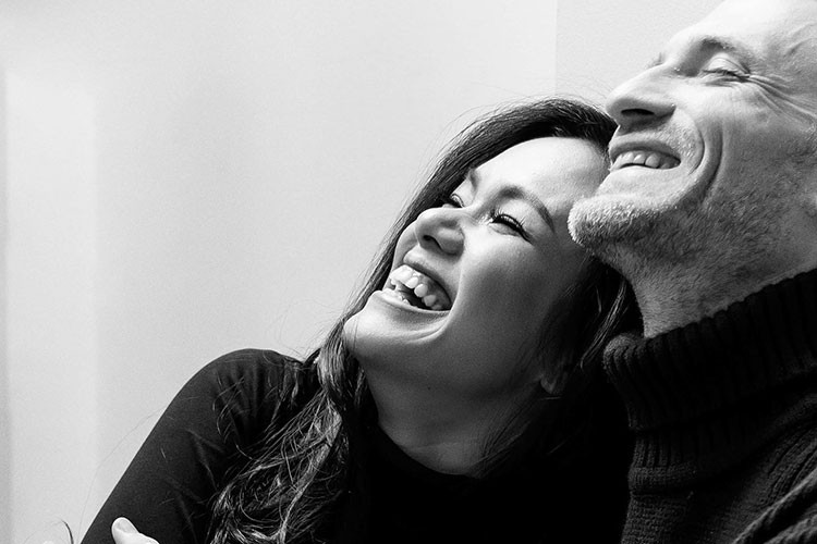 Phương Vy Idol cũng là sao Việt lấy chồng Tây. Năm 2015, nữ ca sĩ lên xe hoa với ông xã người Mỹ làm trong lĩnh vực sản xuất phim ảnh.