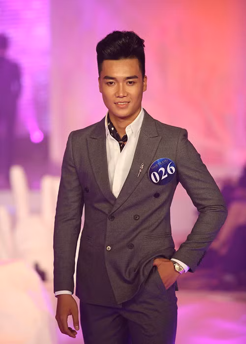 Nguyễn Vũ Linh (SBD 126) và Bùi Ngọc Duy Chính (SBD 026) cùng giành danh hiệu á quân 2 ở hạng mục của nam tại cuộc thi.