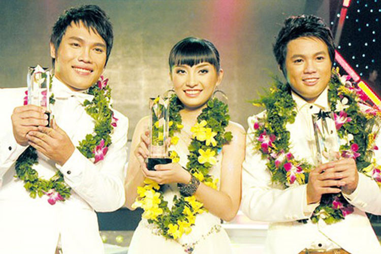 Như Quỳnh đã đoạt giải nhất Ngôi sao Tiếng hát truyền hình 2009. Ảnh: SGGP