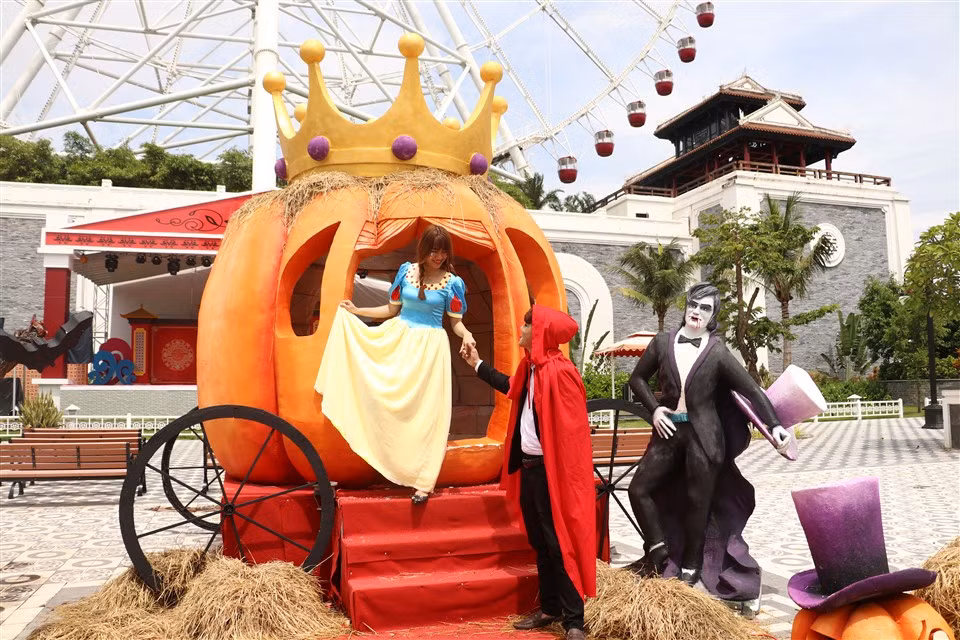 Thoa suc check-in tai “Vuong quoc bi ngo” Sun World Danang Wonders-Hinh-3