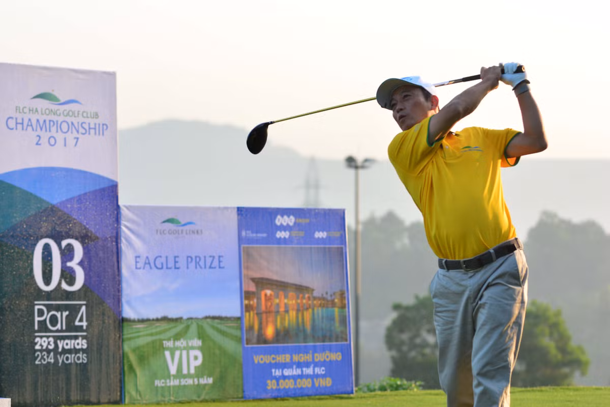 Tung bung khoi tranh giai FLC Halong Club Championshop 2017-Hinh-5