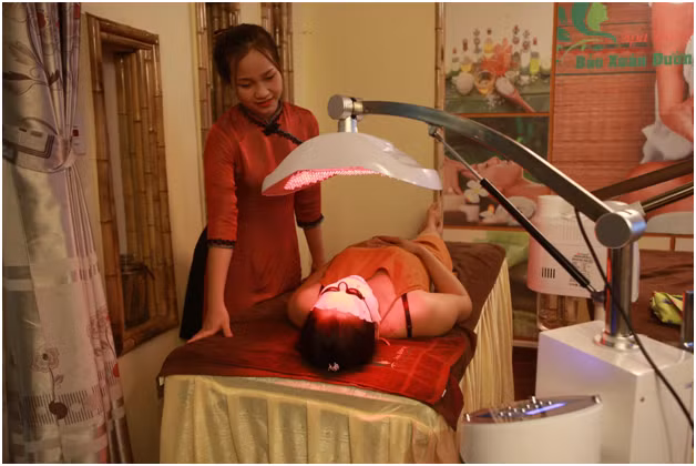 Spa dong y Bao Xuan Duong: Dan dau xu the tri mun bang dong y tai Viet Nam-Hinh-4