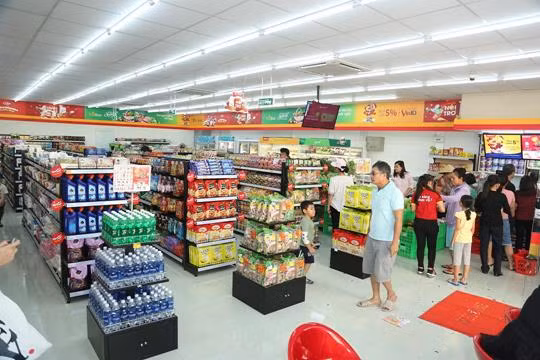 VinMart+ có hàng ngàn mặt hàng phục vụ mọi nhu cầu sinh hoạt gia đình hàng ngày